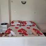 Vesna Apartamento *