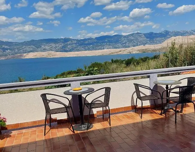 Vesna Apartamento Pag Town